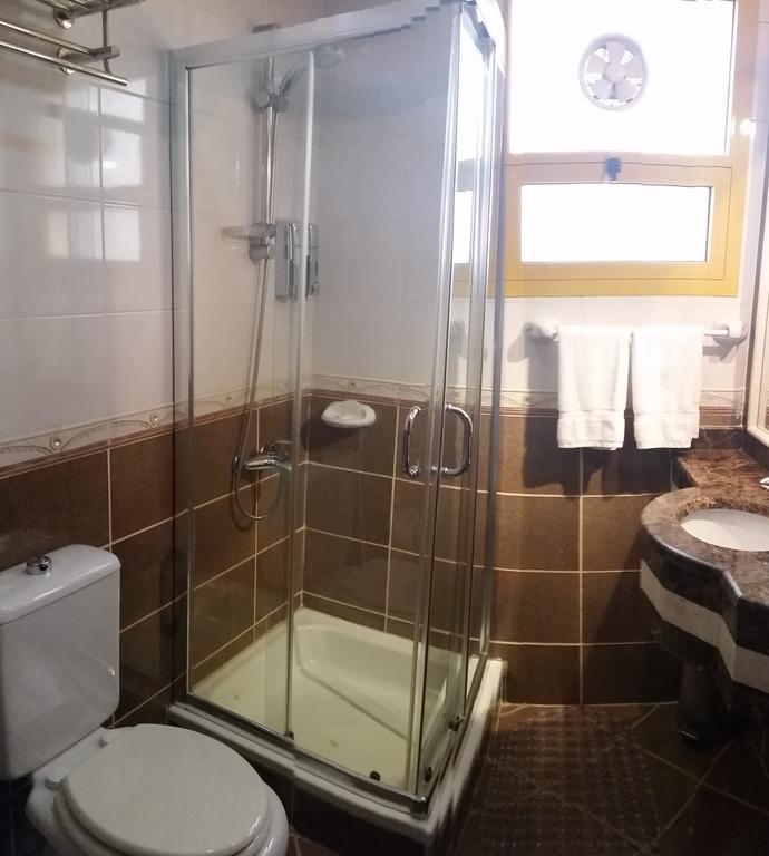 Arabian Hotel Apartments Adzsmán Szoba fotó